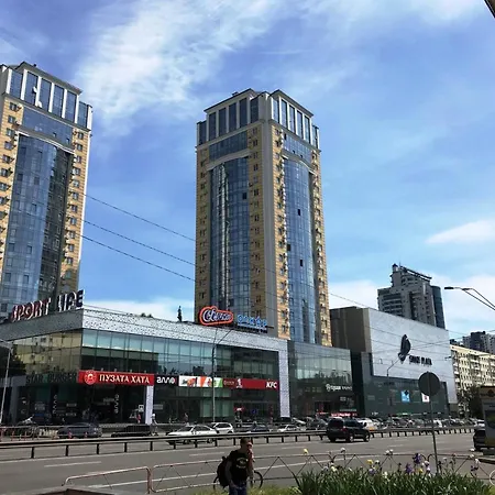 Perfect Apartments M Polytech, Ohmatdet, Parking Kyiv Exterior photo