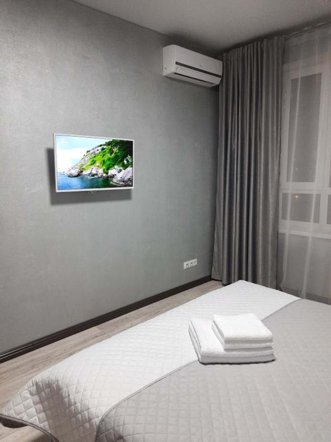 Perfect M Polytech, Ohmatdet, Parking Apartment