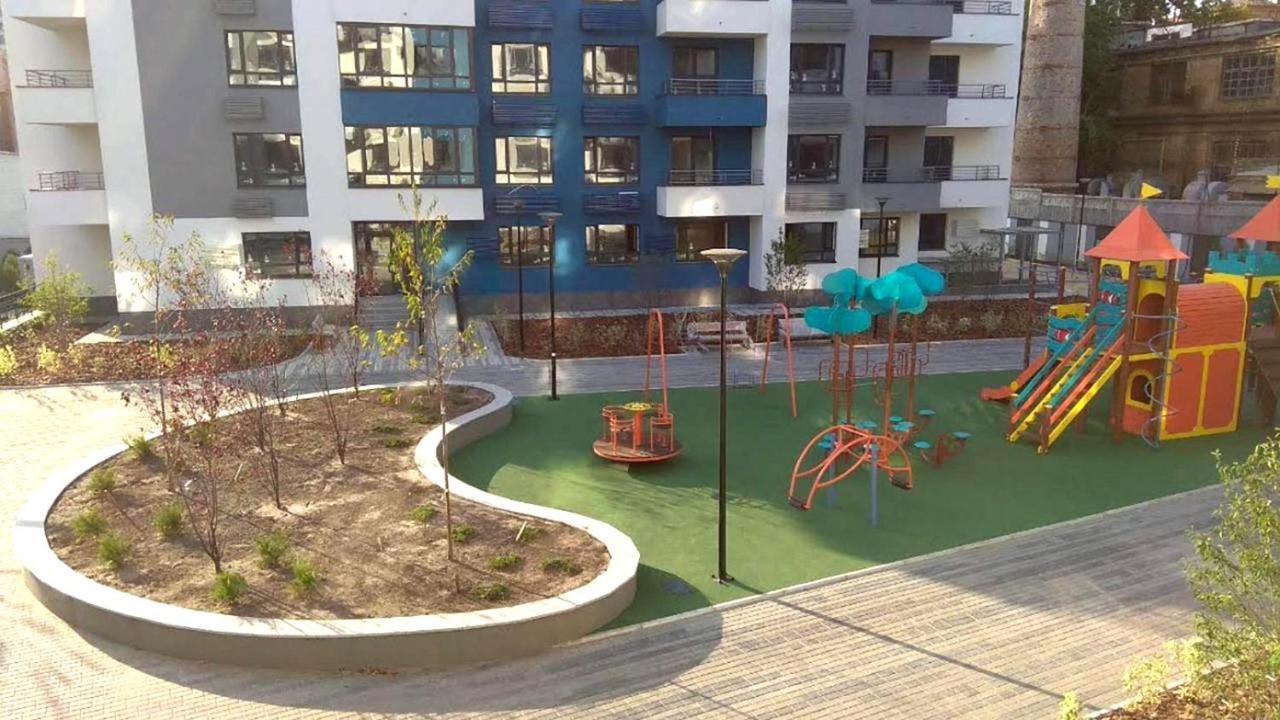 Perfect M Polytech, Ohmatdet, Parking Apartment *